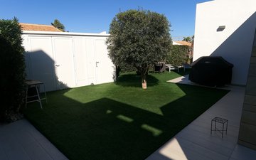 Property slide 25