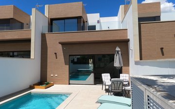 Property slide 10