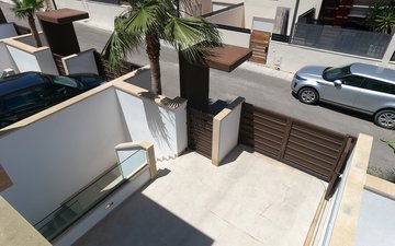 Property slide 23