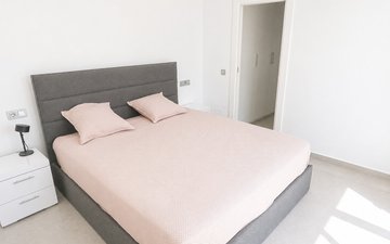 Property slide 17