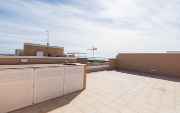 Property slide 32