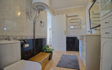 Property slide 30