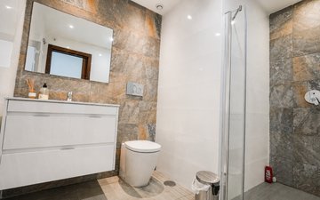Property slide 21