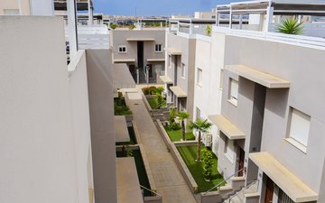 Property slide 42