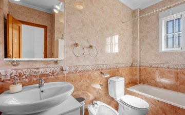 Property slide 19