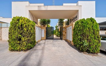 Property slide 31