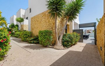 Property slide 34
