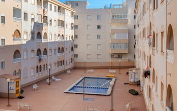 Property slide 20