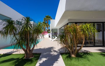 Property slide 5
