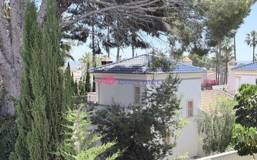 Property slide 21
