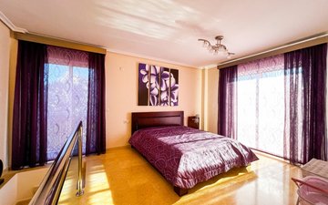 Property slide 18