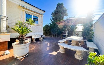 Property slide 41