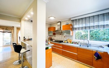 Property slide 35