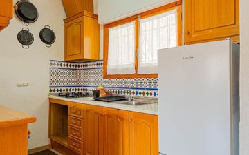 Property slide 14