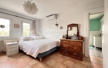 Property slide 34