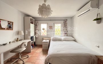 Property slide 35