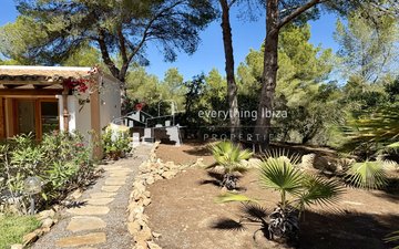 Property slide 18