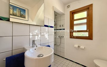 Property slide 39