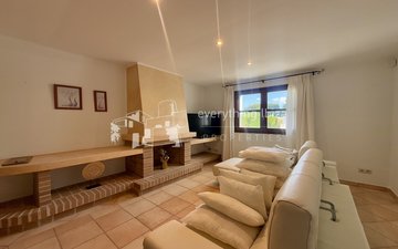 Property slide 31