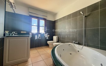 Property slide 34