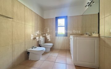 Property slide 36