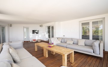 Property slide 17
