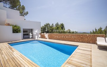 Property slide 4