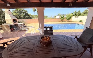 Property slide 18