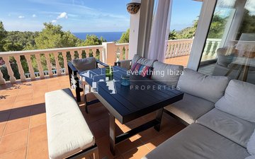 Property slide 10