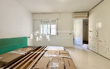 Property slide 17
