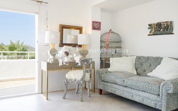 Property slide 17