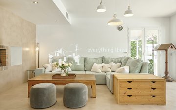 Property slide 7