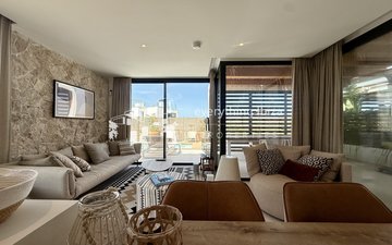 Property slide 22