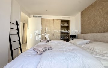 Property slide 32
