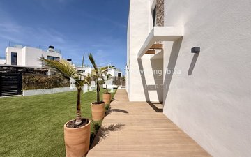 Property slide 7