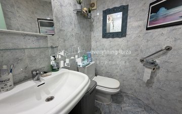 Property slide 18
