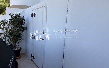 Property slide 20