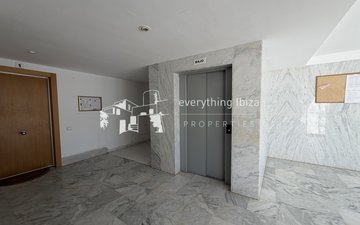 Property slide 22