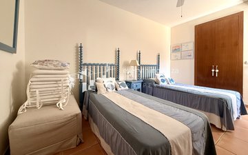 Property slide 22