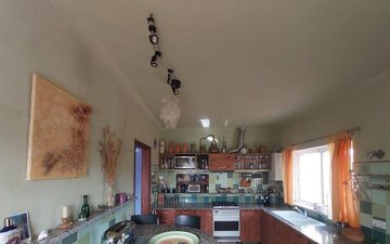 Property slide 17