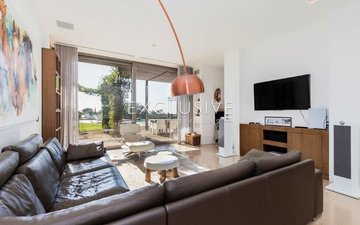 Property slide 15