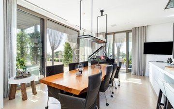 Property slide 18