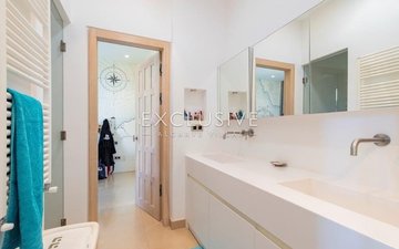 Property slide 30