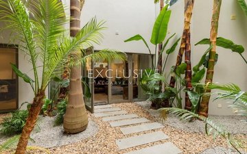Property slide 14