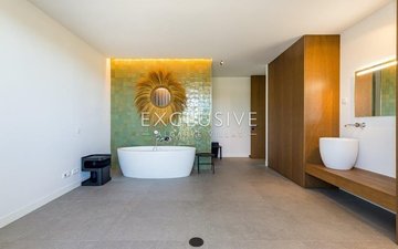 Property slide 21