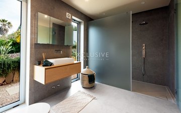 Property slide 15