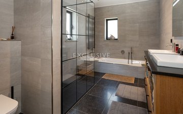 Property slide 14