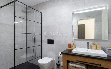 Property slide 16