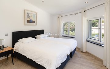 Property slide 21