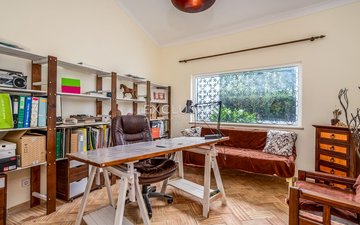 Property slide 10